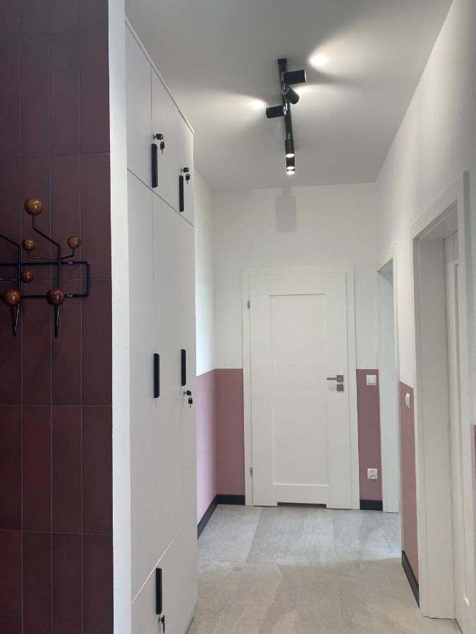 Apartament Panorama Park***** Apartment เยเลเนียกูรา ภายนอก รูปภาพ